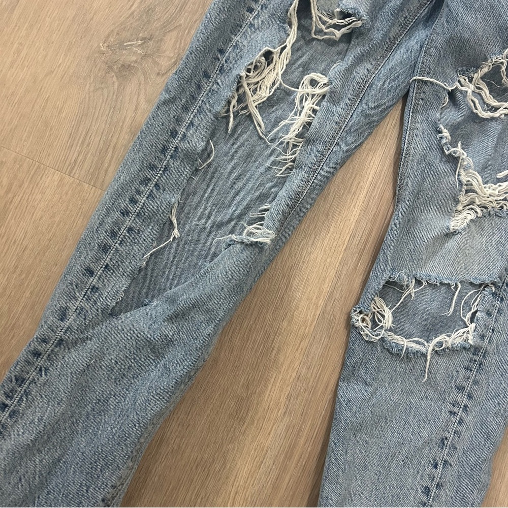 American Eagle High Waisted Ripped Jeans - Picture 2 of 5